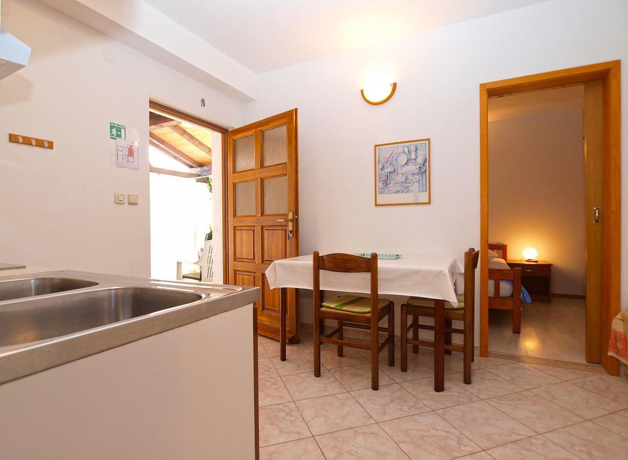 Apartment Elda 1455 Fažana Exteriör bild